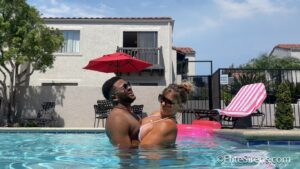 Summer Scissor Fun – Scissors and Bearhugs - photo 1